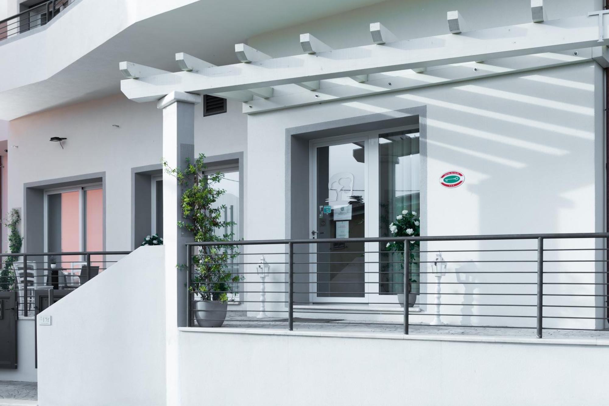 Hotel Gli Ulivi Orosei Exterior photo