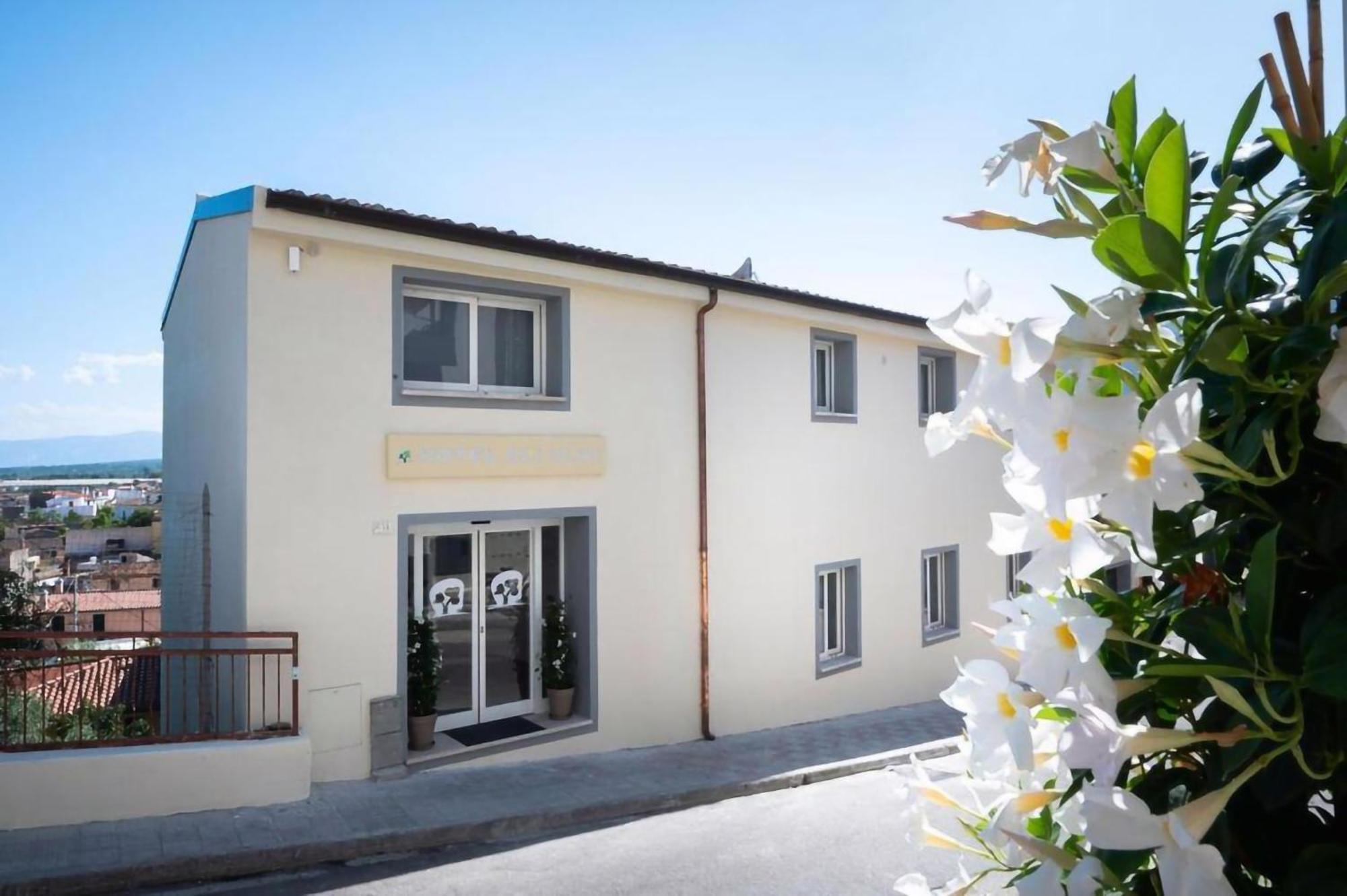 Hotel Gli Ulivi Orosei Exterior photo